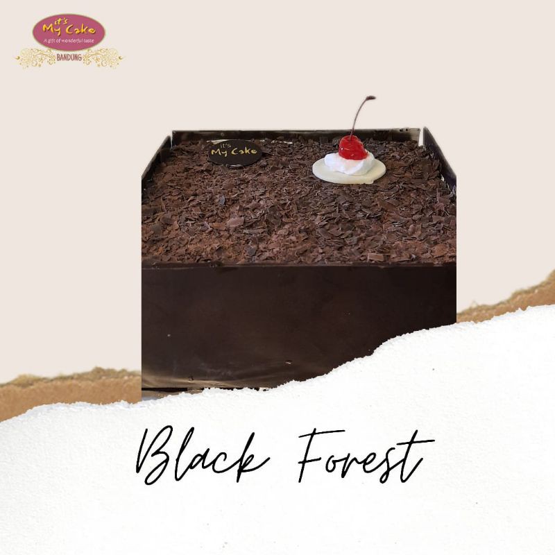 

Black Forest 20x20cm Its My Cake Bandung