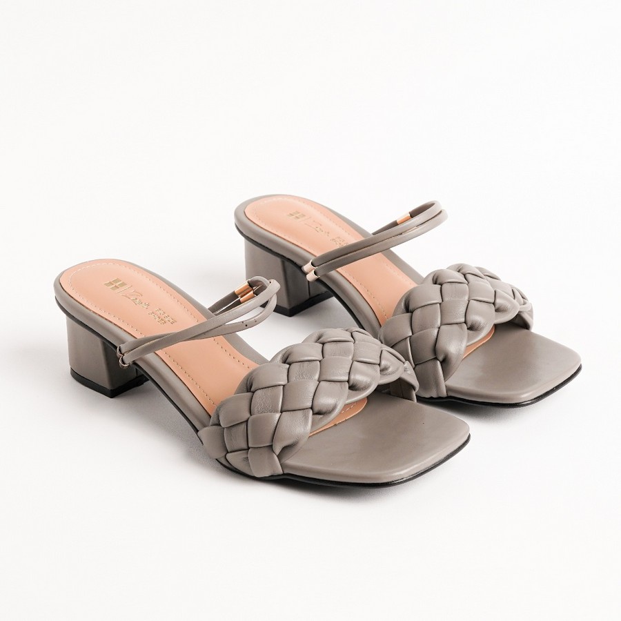 sandal wanita ukuran besar, jumbo, bigsize, no.41 42 43 44 45, terbaru 2022, kekinian, murah, Heels,
