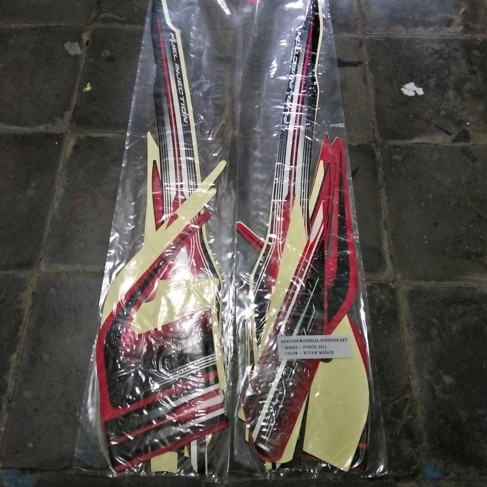 Stiker sttiping sticker yamaha new vega force 2013 merah