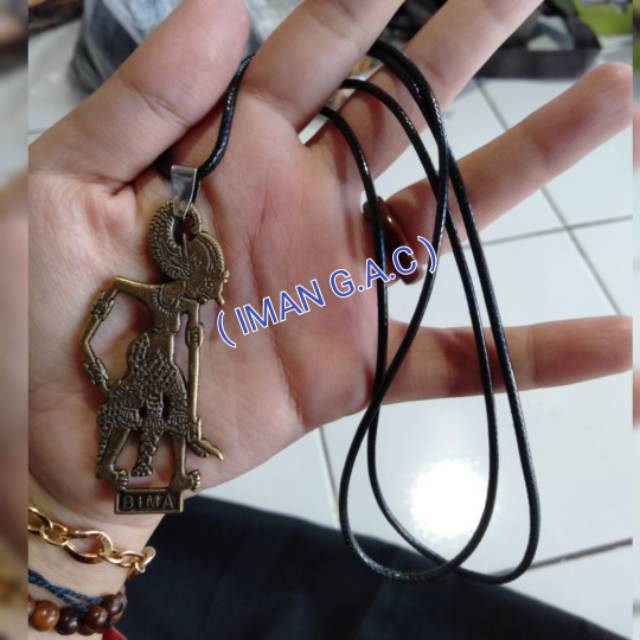 kalung 3D kujang tali korea, pluru, wayang, clurit dll