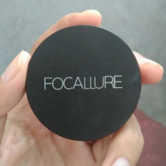 Preloved Focallure Highlighter