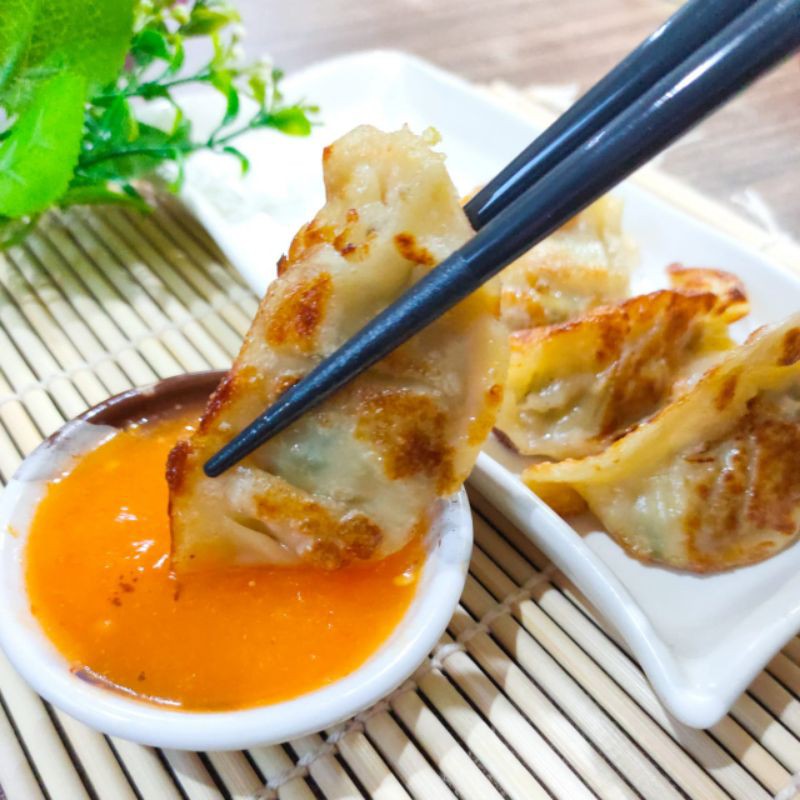 

Gyoza Hashi