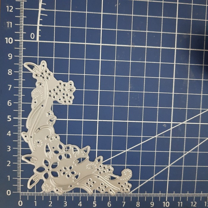 

Mudah Metal Cutting Dies - Corner Lace Border 08 Cards, Scrapbooking - #46 Terbatas