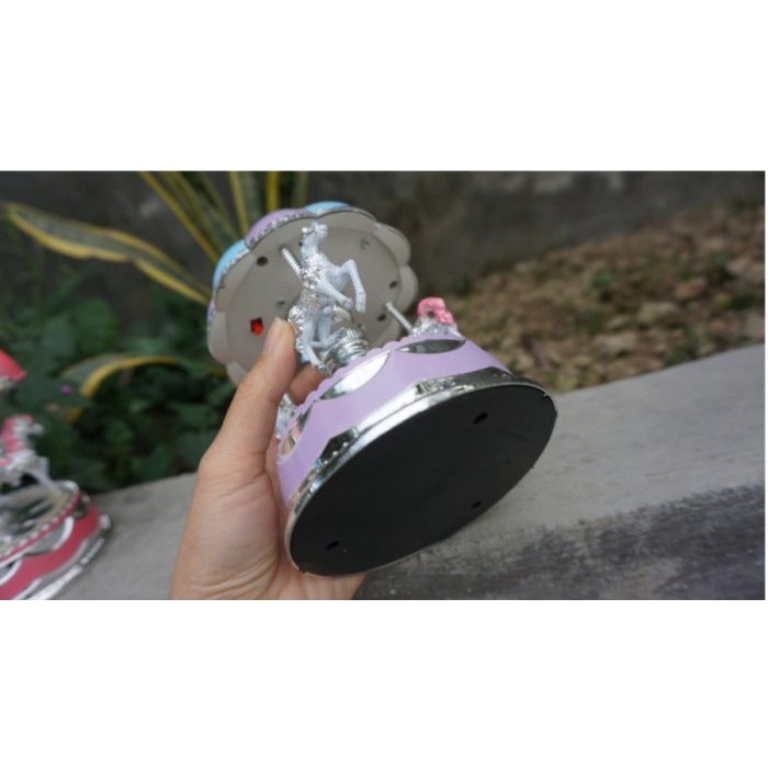 MUSIK-KOTAK- LIGHT CAROUSEL MUSIC BOX / KOTAK MUSIK KOMEDI PUTAR KUDA LAMPU / KADO - PINK -KOTAK-