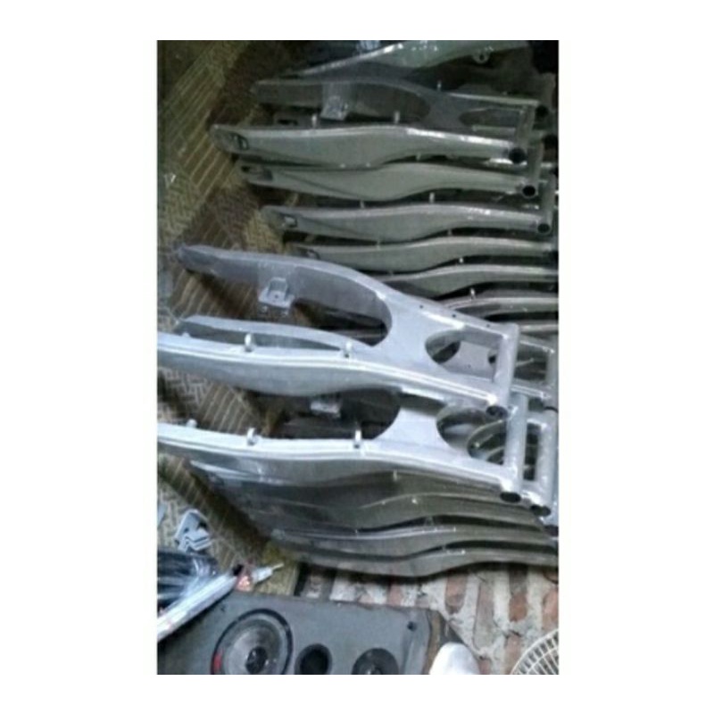 SWING ARM KTM LISLAS PNP VIXION PANJANG 66CM
