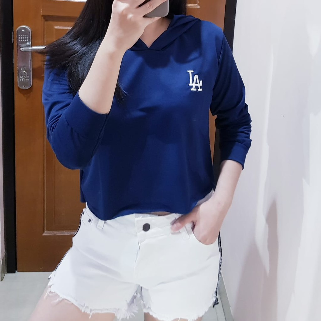 2276 la crop hoodie