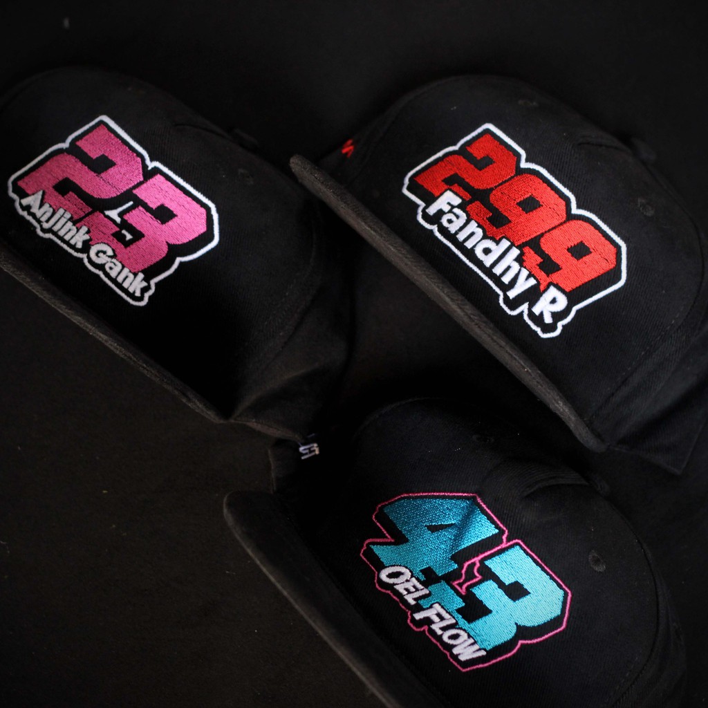 Topi premium bordir Custom