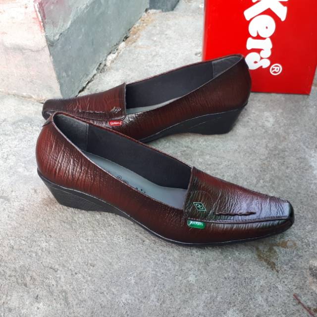 WG 034 MRH Sepatu dinas wanita / sepatu pantofel kickers wanita / sepatu kantor wanita bahan kulit /