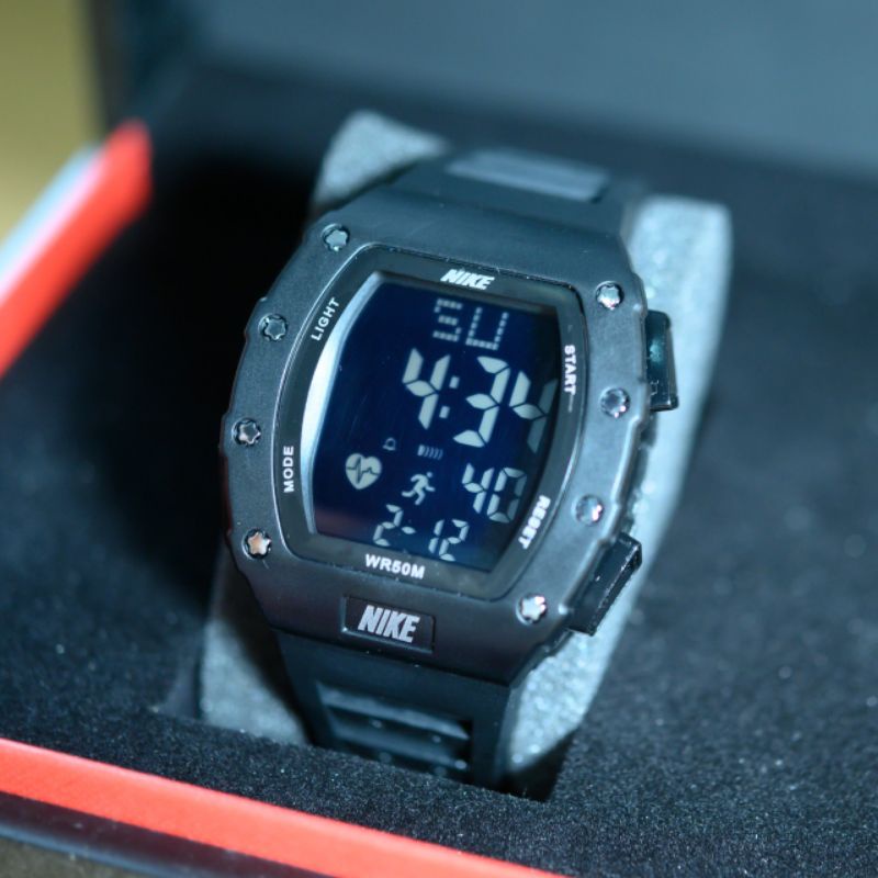 Jam tangan Nike