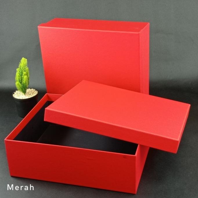 

Best Product!!! Box Hampers - Gift Box - Kotak Kado - Ukuran 30 Cm X 25 Cm X 8 Cm - Paling Dicari