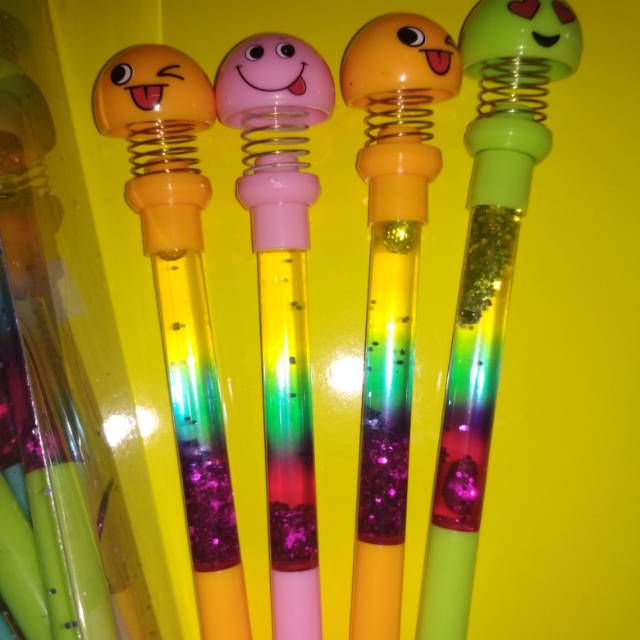 

Pulpen Gel Emoji Gliter Air / Bulpen Unik Imut