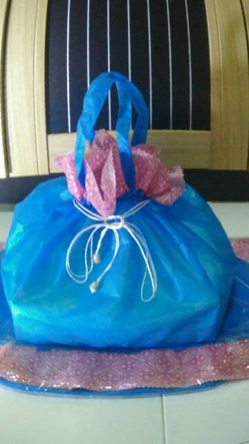 Tas hajatan spunbond serut tipis uk 22 READY STOCK (0405)