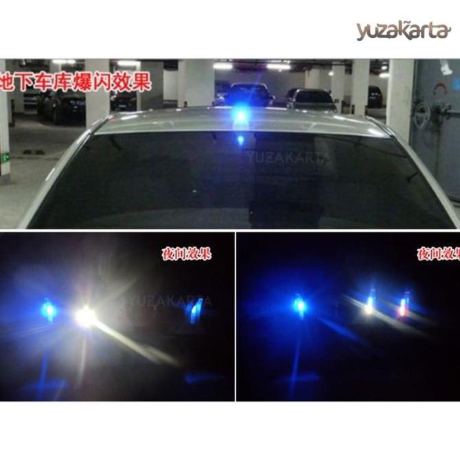 

Lampu Laser Solar Mobil Bentuk Sirip Hiu Shark Fin 8 LED