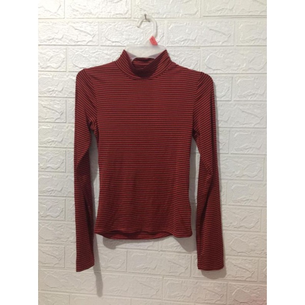 Urban Outfitters Turtleneck Red Stripe Crop
