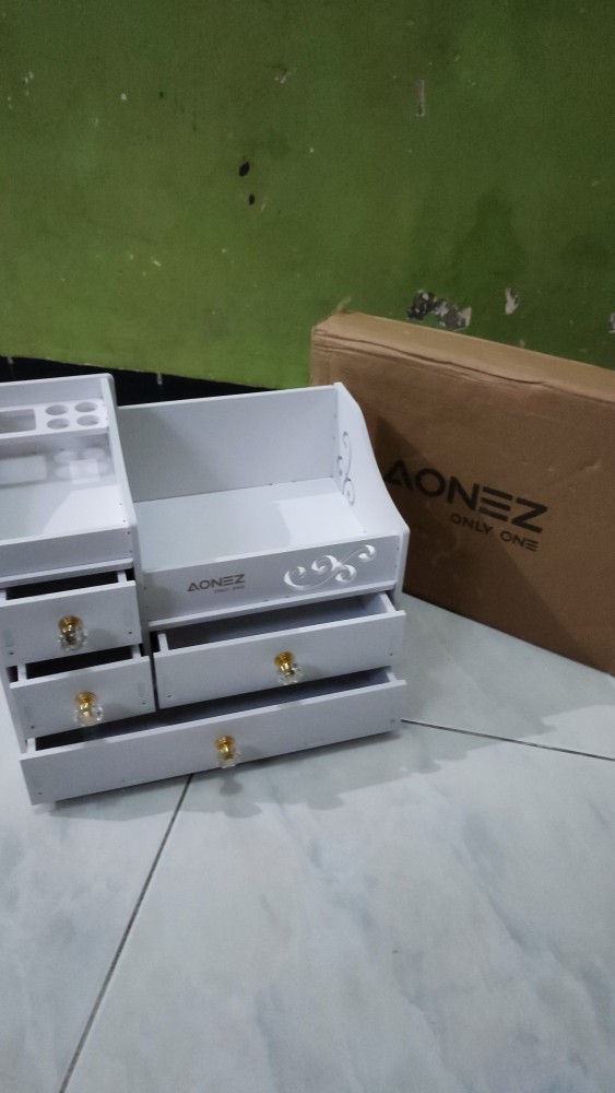 Exsellen Kotak Penyimpanan Tiga Lapis Rak Kosmetik 30*16*25cm