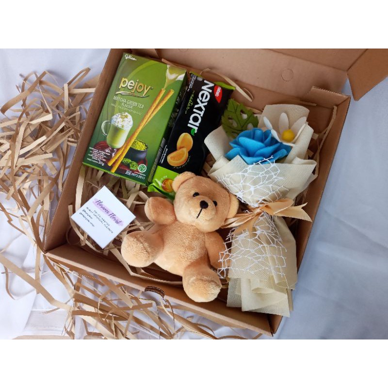 

GIFT BUKET BOX HIJAU