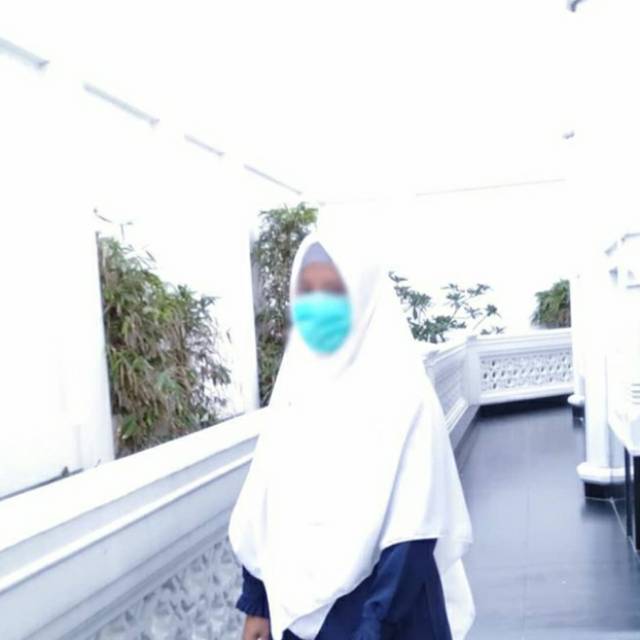 Hijab segiempat Wolfis 120x120 cm