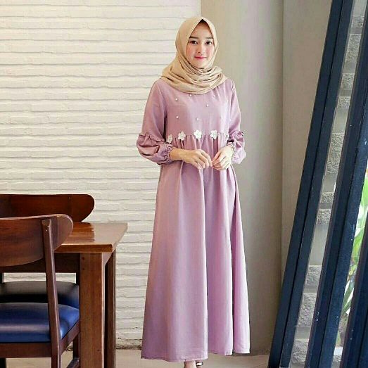 baju maxi hijab pink wanita cantik