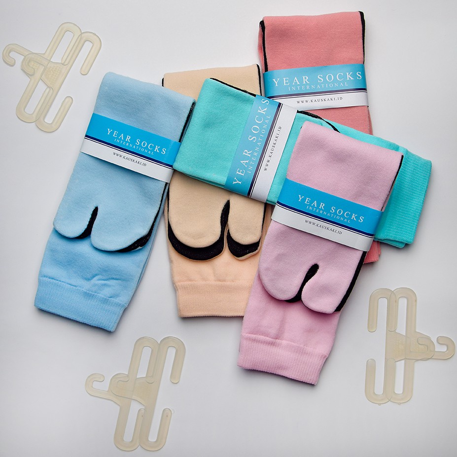 Kaos kaki Jempol Polos Telapak Hitam, Panjang dan Pendek Bahan Cotton Nylon [Bekasi]-1