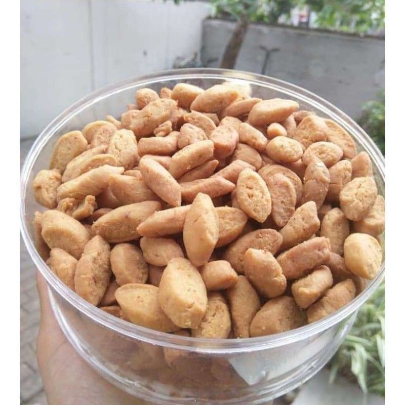

Biji Ketapang Empuk Renyah