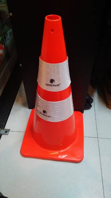 Traffic cone kerucut 70 cm orange / kerucut parkir 70cm / traffic cone gosave