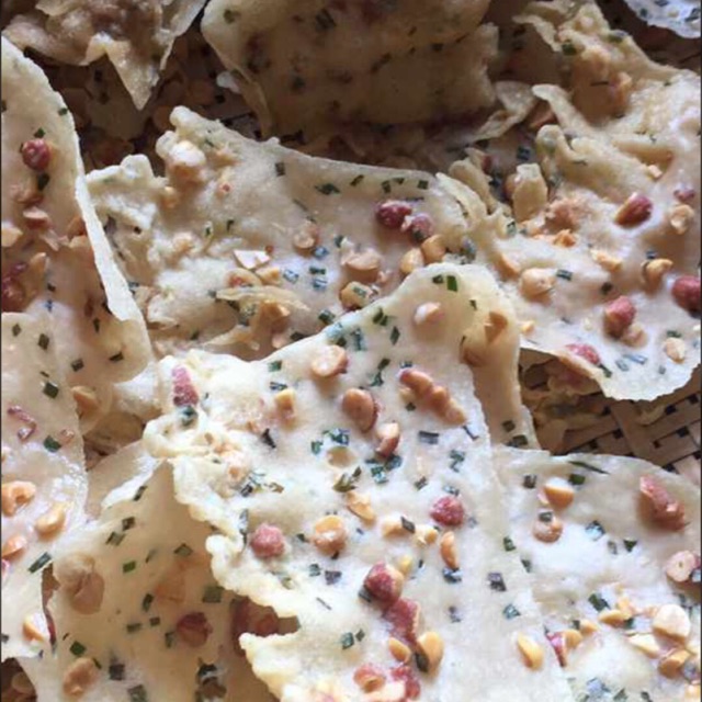 

Rempeyek .( 1kg )