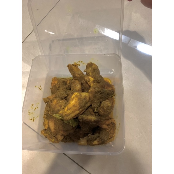

Ayam Potong Ungkep Bumbu Kuning Spesial