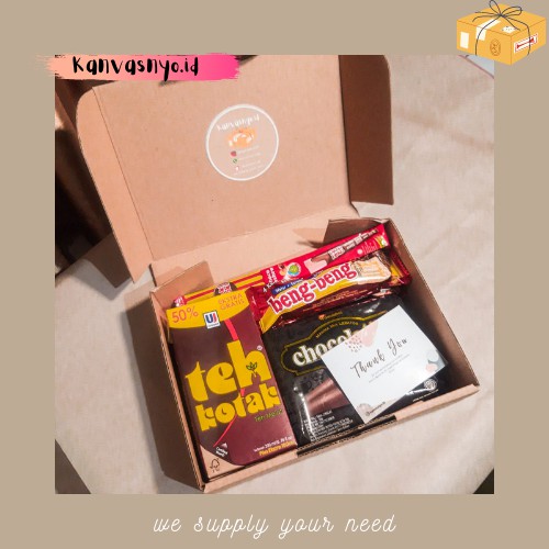 Hampers Snack Kit A / Birthday Gift, Graduation Gift, Farewell Gift