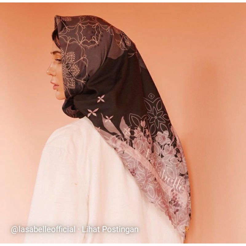 La Sabelle - Hawa Black Scarf