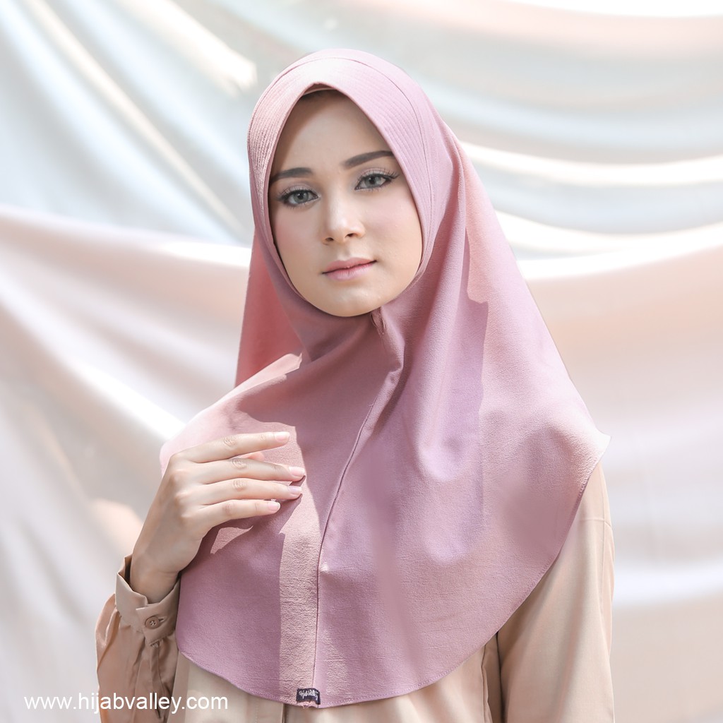 Hijab Valley - Kerudung - Slavina Instant | Shopee Indonesia