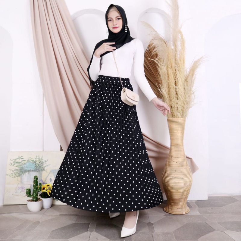 Rok Polkadot Panjang Wanita Pinggang Full Karet Model Longgar Bentuk Payung Warna Hitam Dan Putih Te