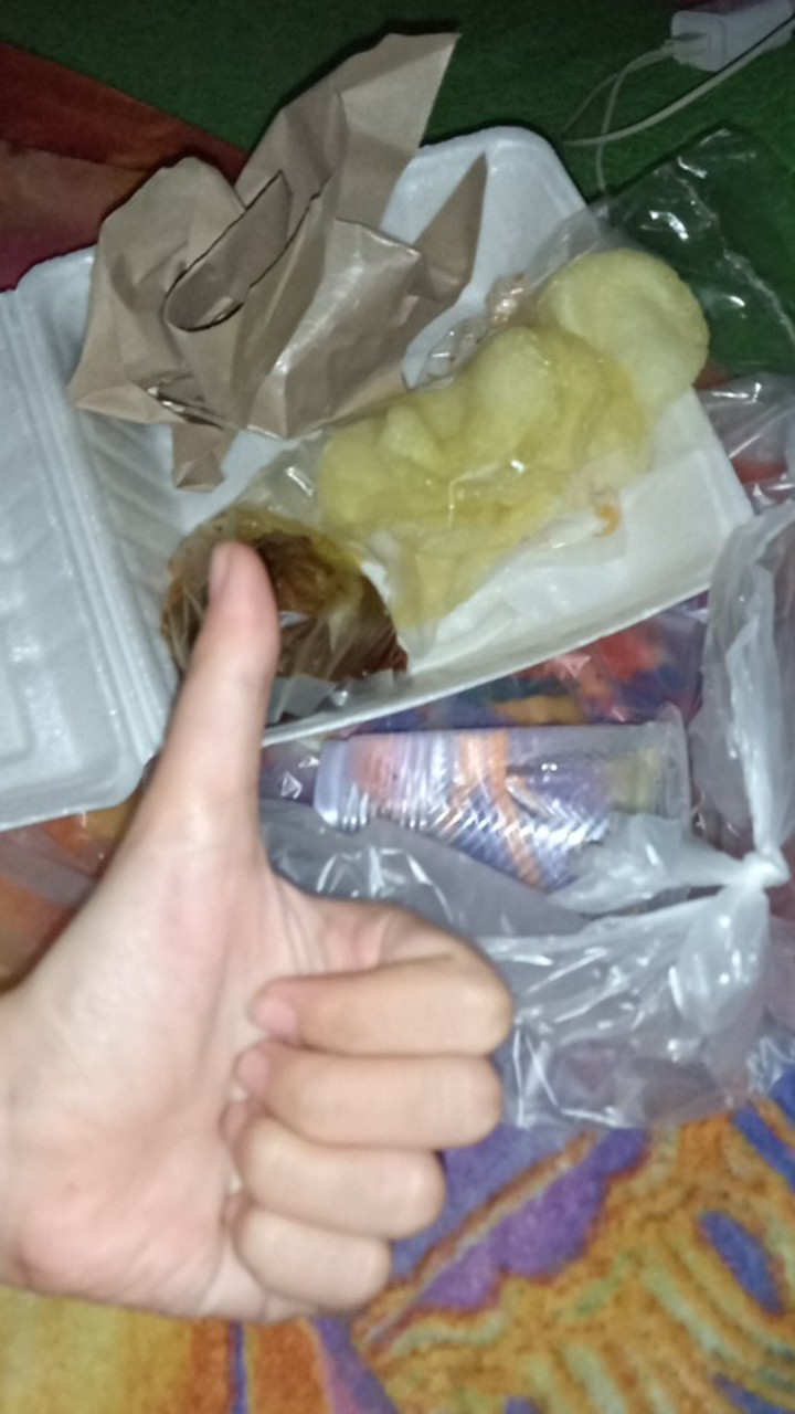 Tempat Sendok Dan Garpu Smile 3 Sekat Ts1083