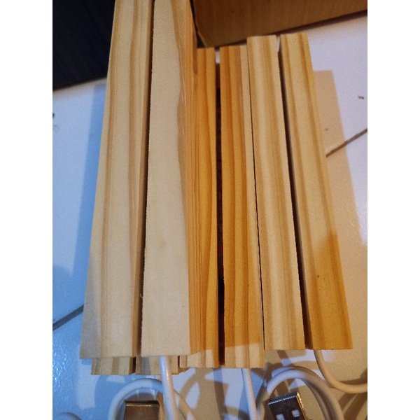 Base lamp acrylic/stading arilik A4 dan A3/dudukan akrili /dudukan kayu/grosir dudukan/grosir standing