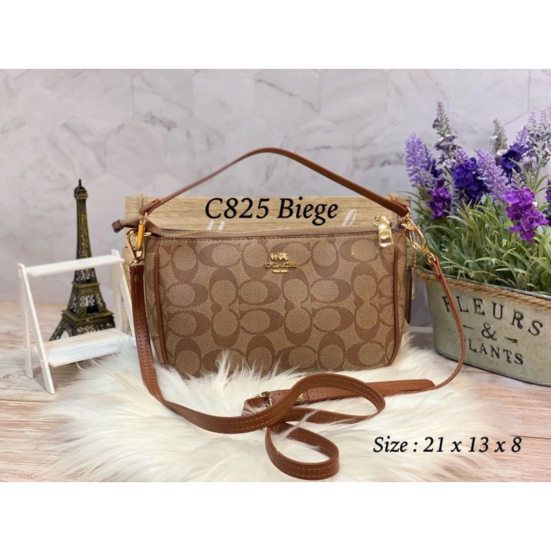 Tas Slempang Wanita Import Bahan Waterproof (COD)