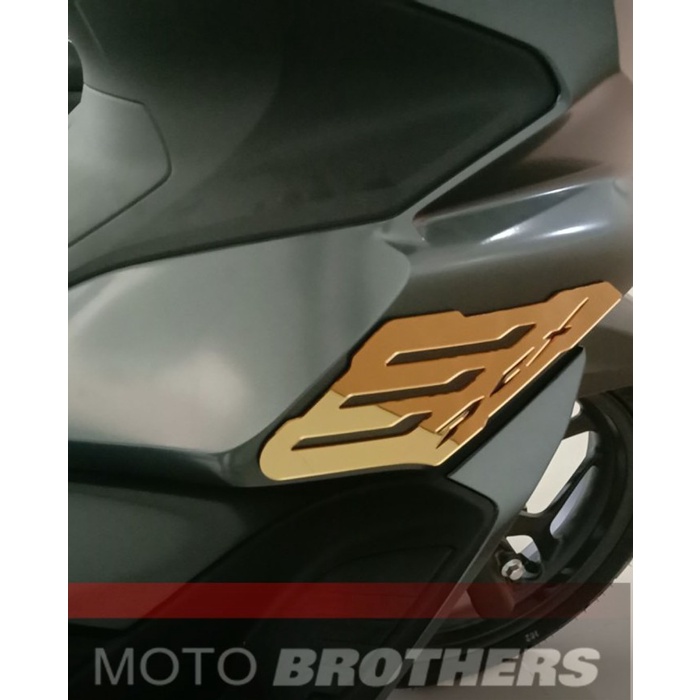 COVER GARNISH LIST LIS BODY SAMPING DEPAN ALL NEW PCX160 PCX 160