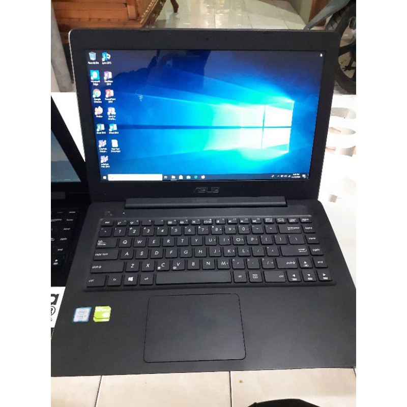 Laptop Asus A456U i5 gen 6 Ram 4 GB HDD 500 Gb Nvidia 930M