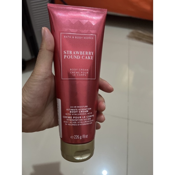 Bbw lotion strawberry pound cake