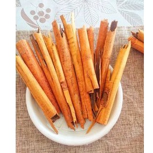

Kayu Manis Kering Simplisia