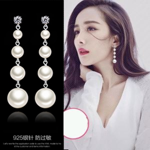 Anting Fashion Wanita Korea Style Dengan Design Modern Model Stud Diamond Mix Mutiara Import 427