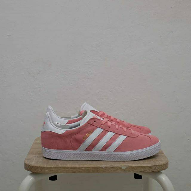 Adidas Gazelle Vintage Pink