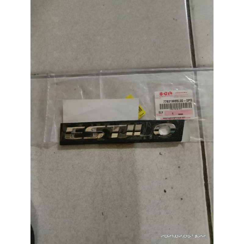 emblem estilo. Suzuki Karimun Estilo original