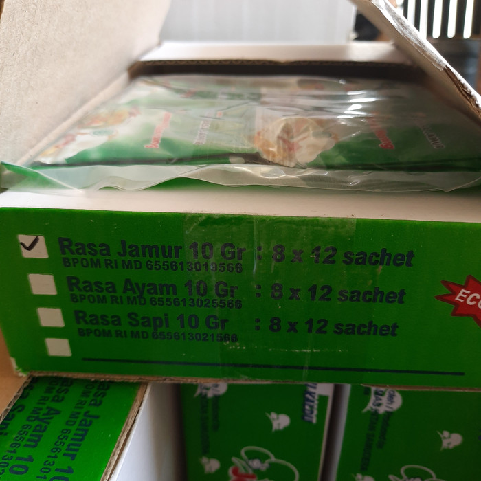 

Buruan Beli - Kaldu Jamur Merang Saset 10 Gr 1 Dus - Jamur