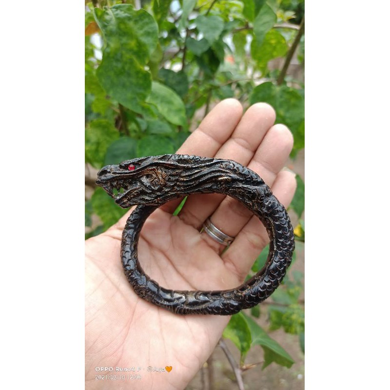 Akar Bahar Hitam Ukir Naga
