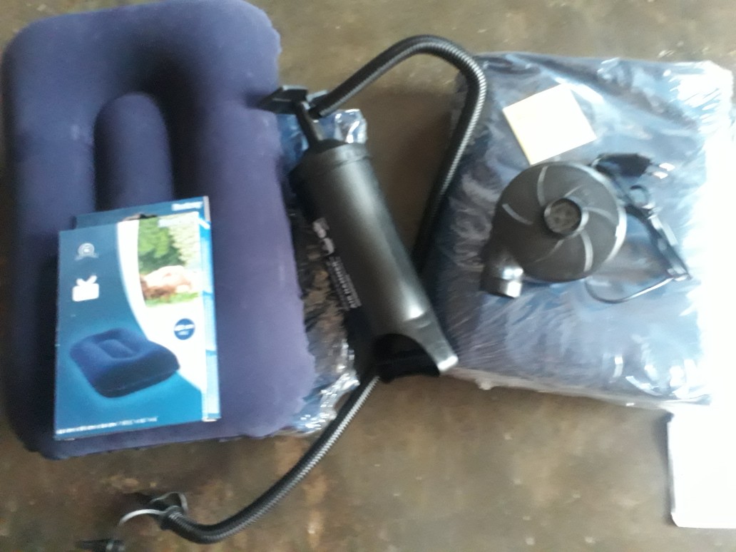 Bestway Kasur Angin Queen 3 Orang + Pompa + 2 Bantal + Sticker Lem