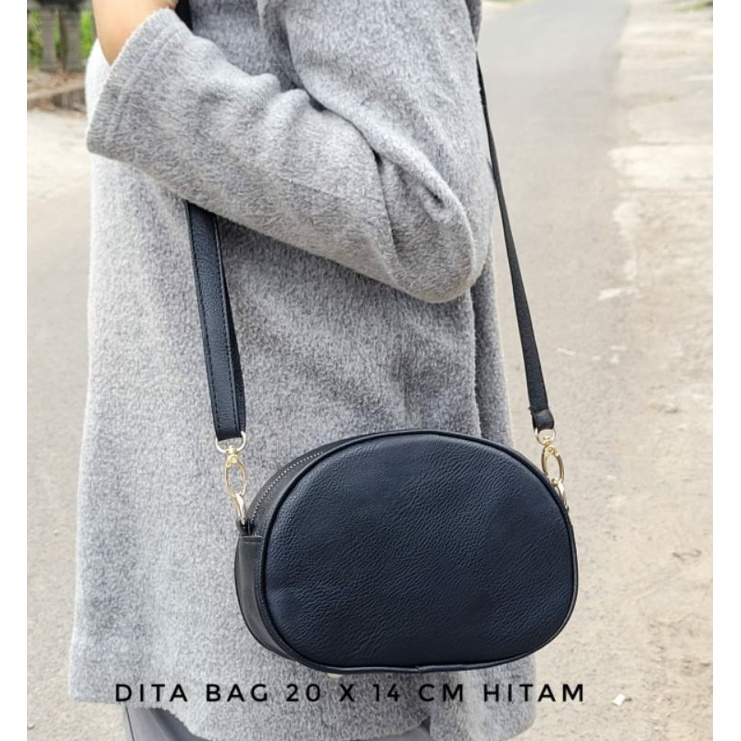 Slingbag dita