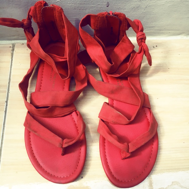 Preloved Sandal christian siriano for payless