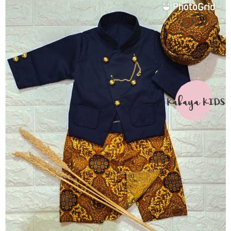 FREE BLANGKON  Beskap Dalang Bayi Laki-laki Warna Navi dan Biru Dongker