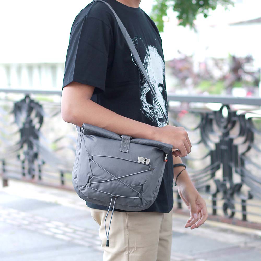 Tas Selempang Pria Sling Bag Premium Hitam Abu-abu