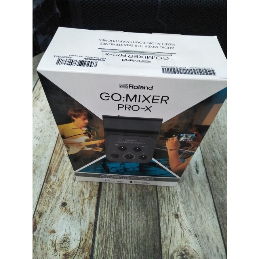 Roland Go Mixer Pro-X - Audio Mixer for Smartphones