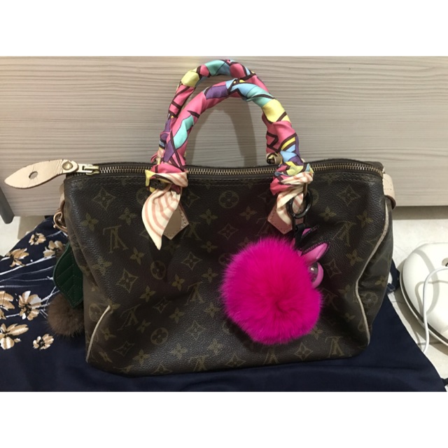 Authentic lv speedy